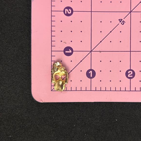 Sugar Skull Rhinestone Enamel Pink Rose Heart Eyes Post Earrings - Picture 6 of 6